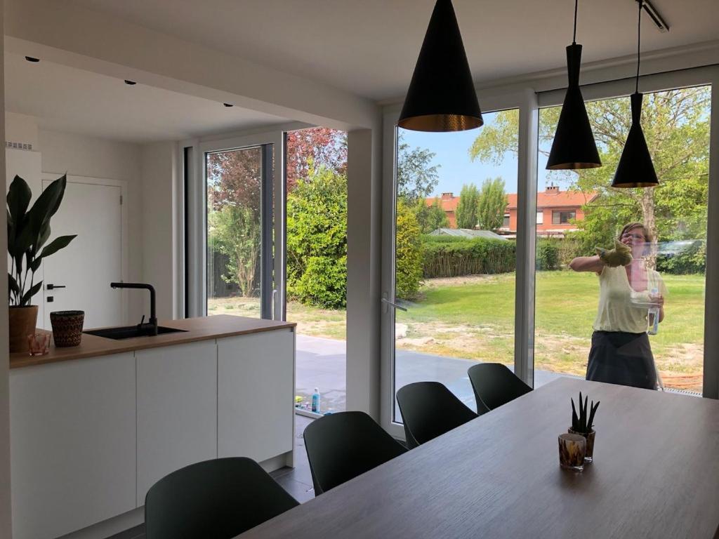 Die Huis 14-Een Oase Van Rust Tussen Polders En Kust ออสเทนด์ ภายนอก รูปภาพ