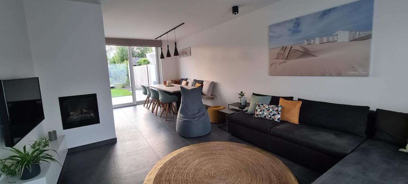 Die Huis 14-Een Oase Van Rust Tussen Polders En Kust ออสเทนด์ ภายนอก รูปภาพ